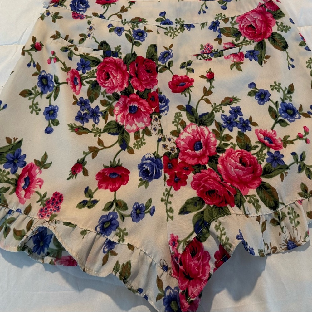 Floral Print Ruffle Shorts
